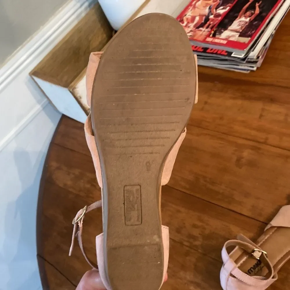 MakaLu California Size 9 Sandals Pink Suede - Picture 11 of 12